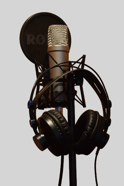 Micrófono de grabación con auriculares